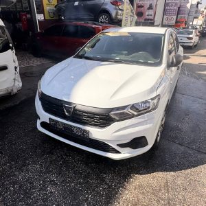Dacia Sandero Stepway 3 Çıkma Ön Motor Kaputu Beyaz