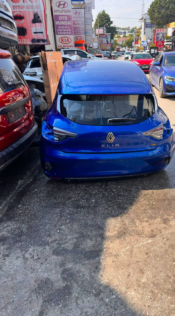 Renault Clio 5.5 Çıkma Arka Tampon Renault Clio 5.5 Çıkma Arka Tampon