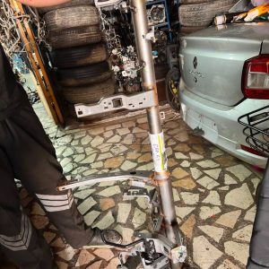 Renault Clio 5.5 Çıkma Göğüs Demiri