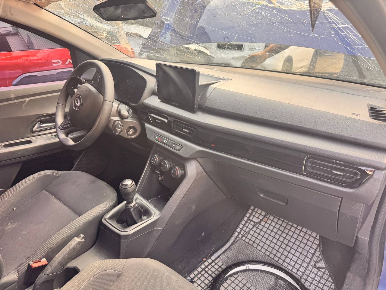 Renault Taliant Çıkma Orta Konsol Renault Taliant Çıkma Orta Konsol